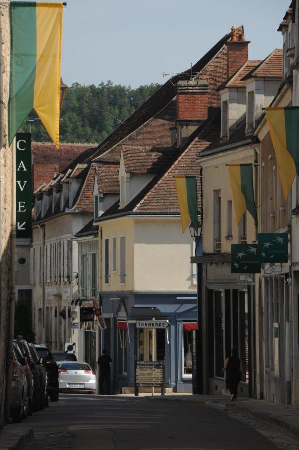 L'Eutopia Au Coeur De Chablis, Parking Gratuit Esterno foto