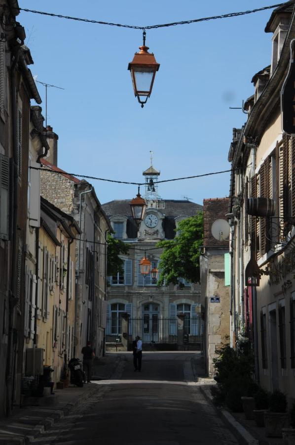 L'Eutopia Au Coeur De Chablis, Parking Gratuit Esterno foto